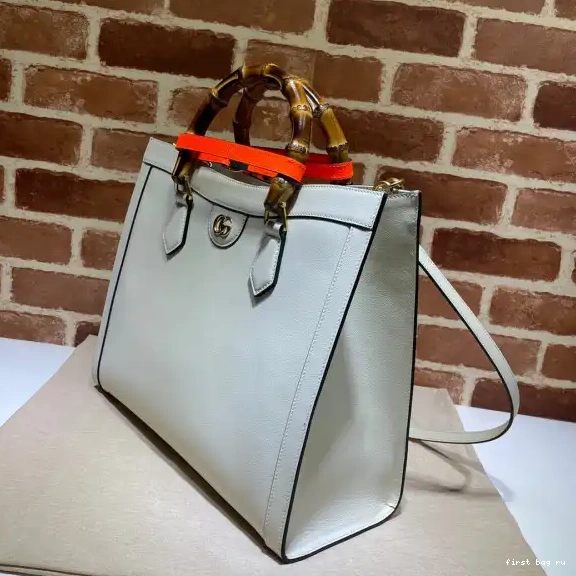 Firstbag ru bag Diana tote medium GUCCI 0526